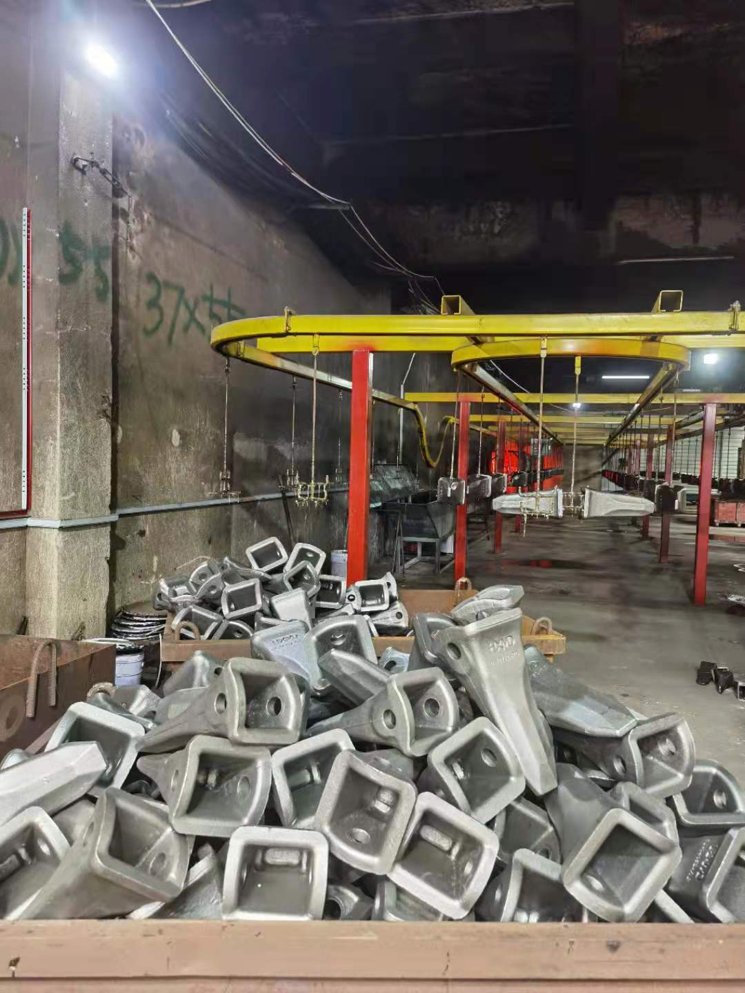 traitement de surface forg&eacute; des dents de godet