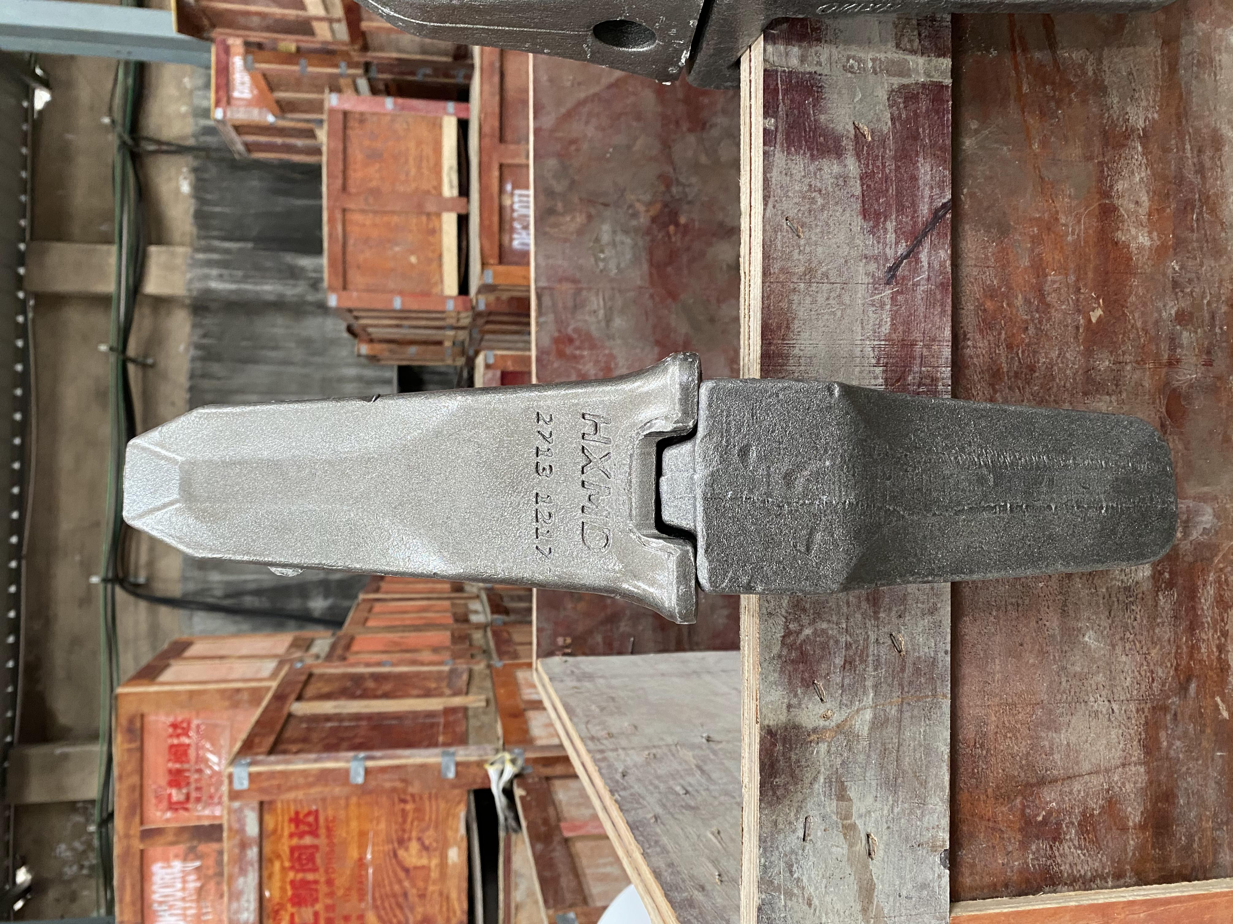 Peu de connaissances sur les dents et l'adaptateur de godet d'excavatrice